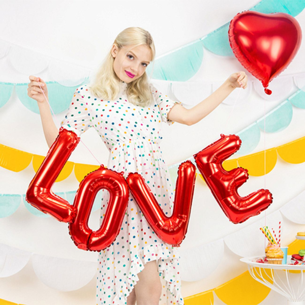 Folieballong girlang LOVE - röd